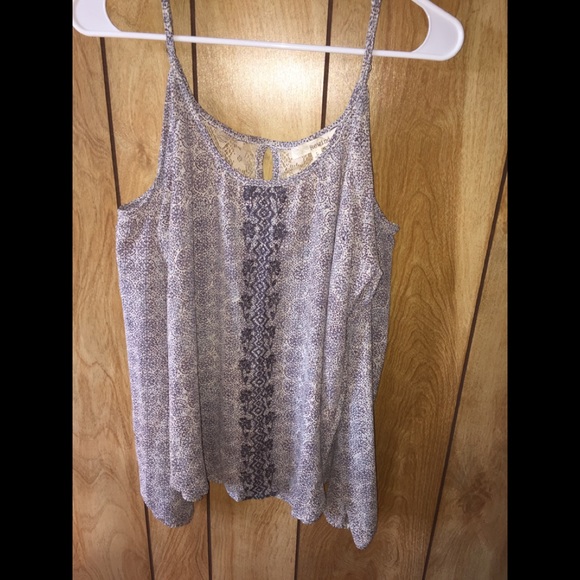 Rewind Tops - Rewind. Large Open Shoulder Patterned Blouse NWOT